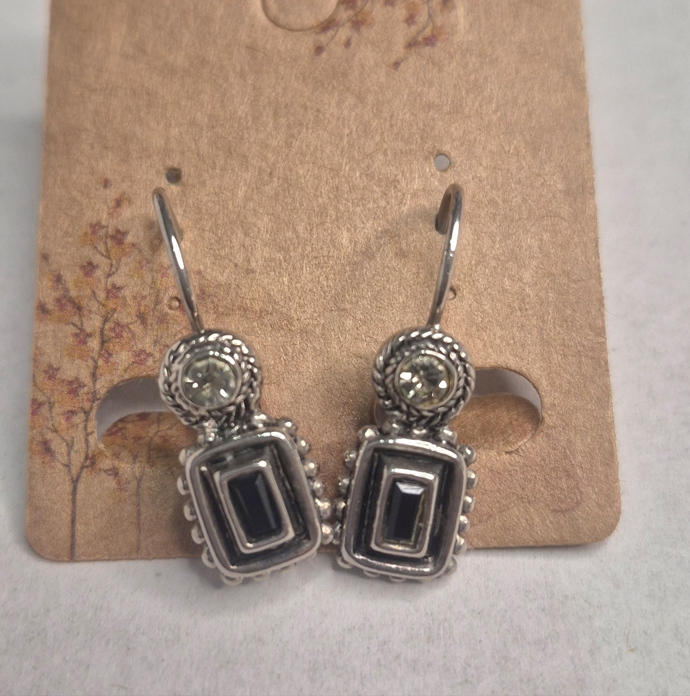 Elegant Dangle Earrings Featuring Black Rectangular Stones Set in silver Frames